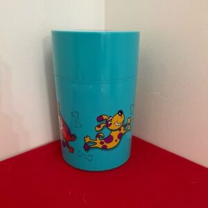 Treat Canister for Pets, Teal, Vacuum-sealed